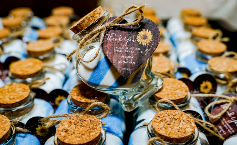 Seasonal Wedding Favors: Market Trends for Every Time of the Year